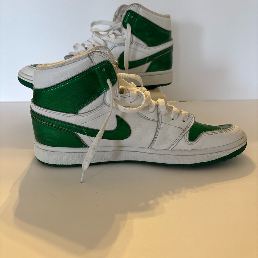 Nike Green and White High-Top Sneakers